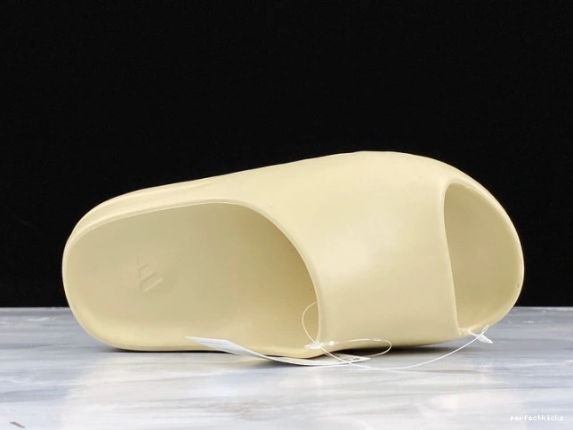 Slide Bone Adidas FW6345 Yeezy 0810